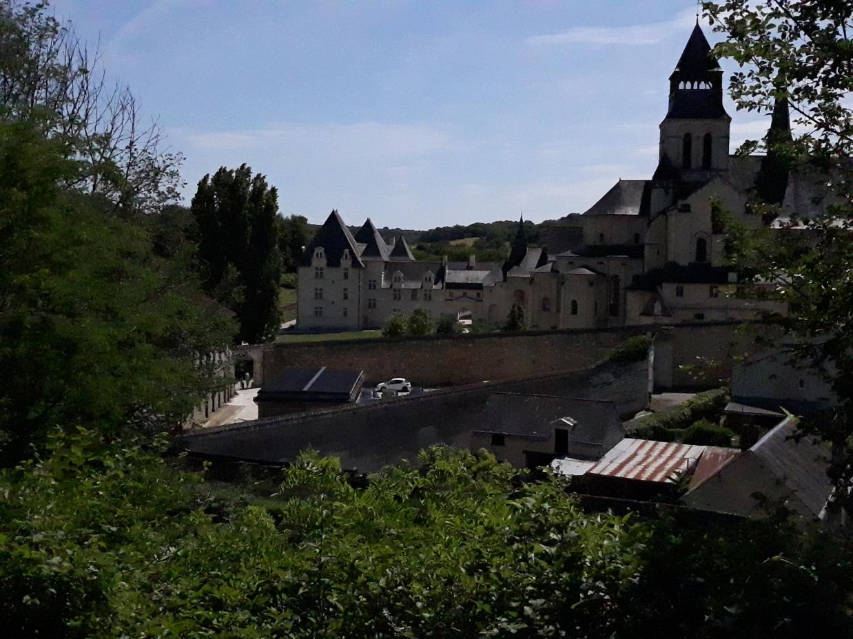 L'Abbaye de Fontevraud et ses alentours